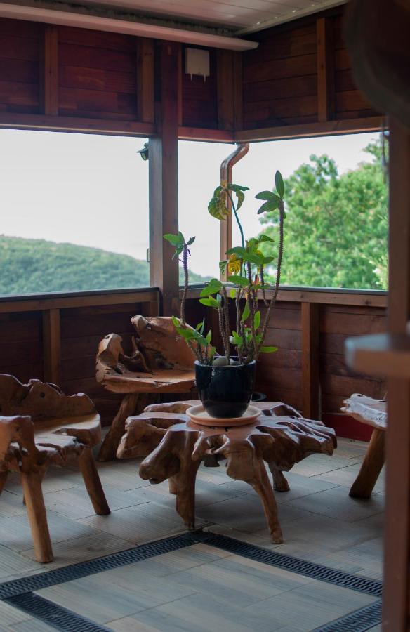 Le Domaine Du Rocher Noir Поант-Ноар Екстериор снимка