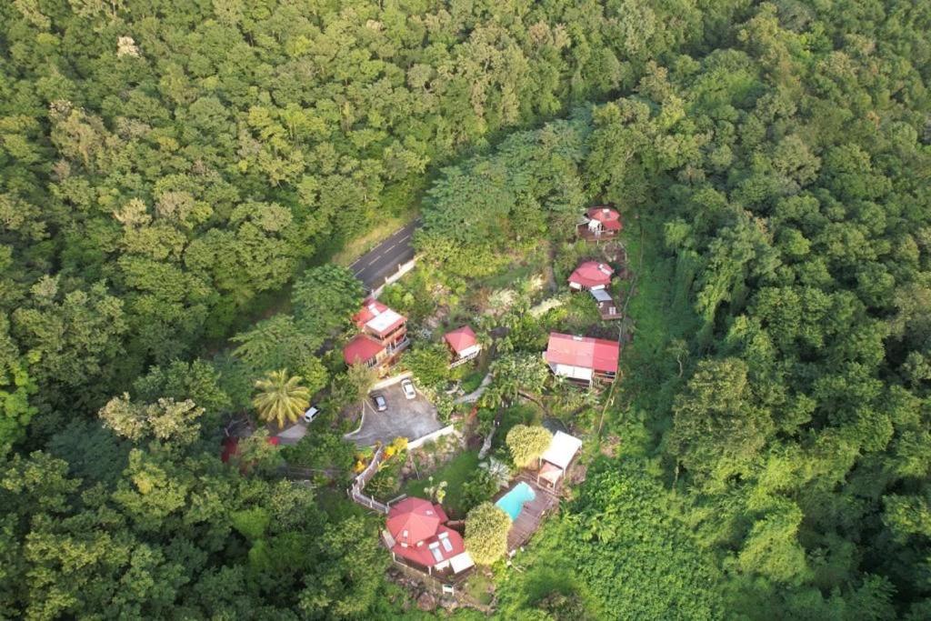Le Domaine Du Rocher Noir Поант-Ноар Екстериор снимка